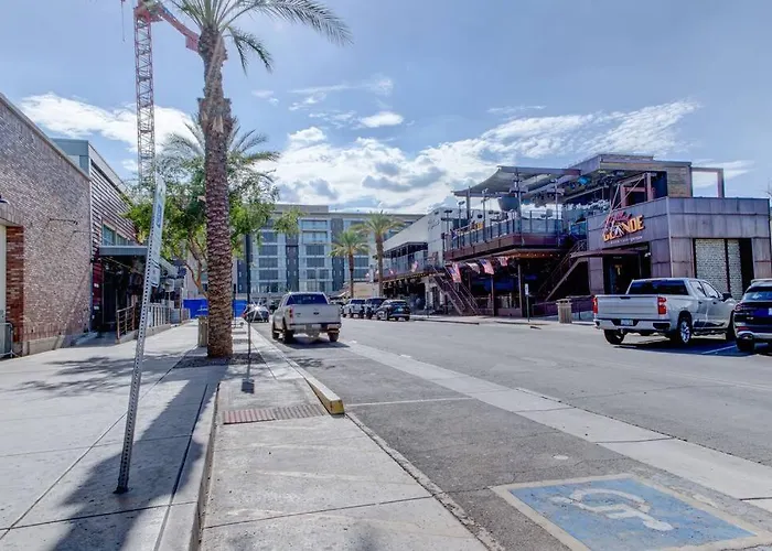 Downtown Oasis *
